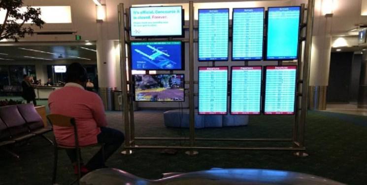 دستکاری نمایشگر فرودگاه برای اجرای بازی ویدیویی